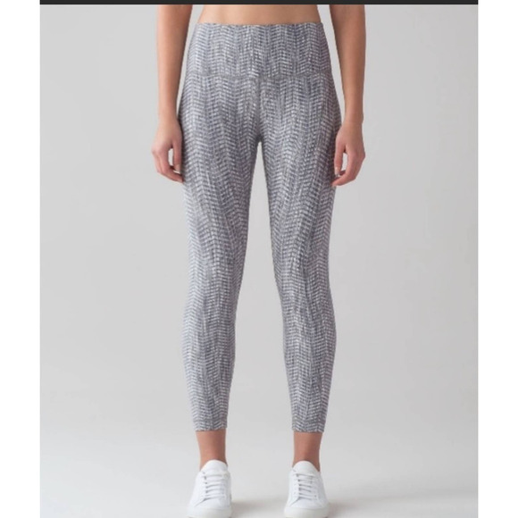 Lululemon Luon Wunder Under Hi-Rise 7/8 25" Arrow Jacquard Battleship Leggings 4 - Picture 1 of 11
